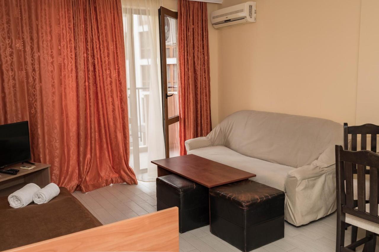 Apart Hotel Sunny Victory Pantai Sunny Bagian luar foto